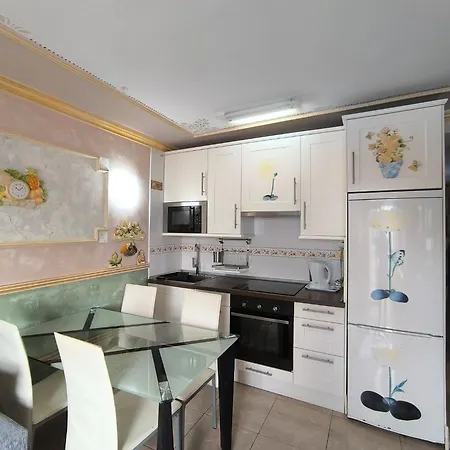 Parque Royal 1 * Адехе