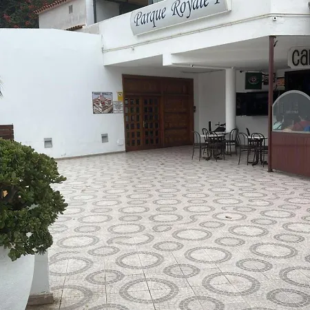 Parque Royal 1 Адехе