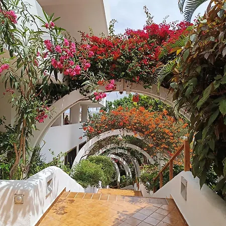Appartement Parque Royal 1 *